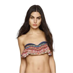 Agua Bendita Benito Utah Blue Denim Ruffled Bandeau
Bikini Top Medium